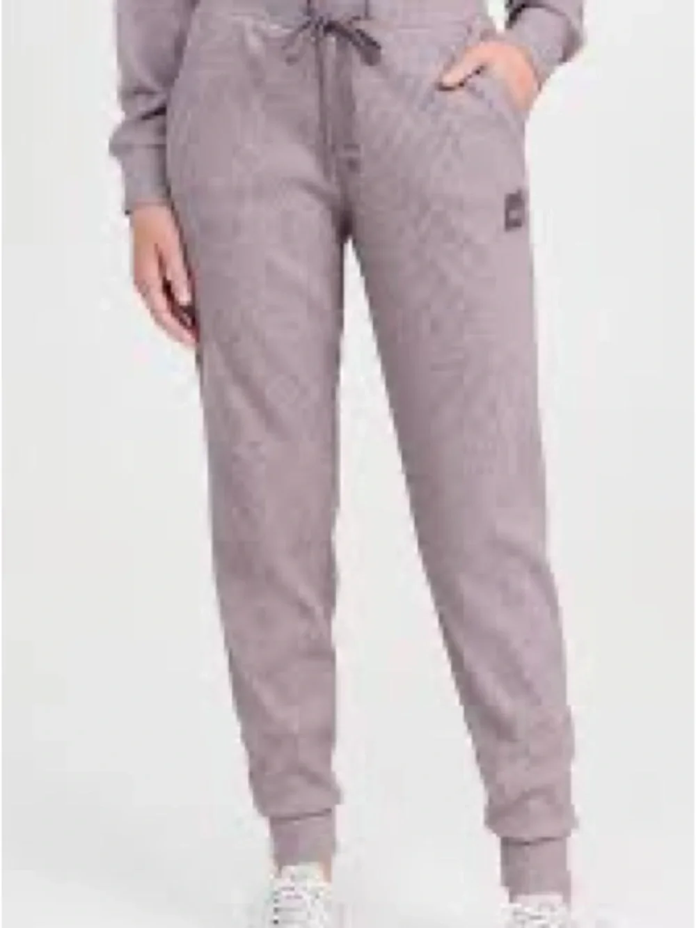 ALO Yoga Muse Sweatpants Jogger Pants in Raisinette Heather size Medium